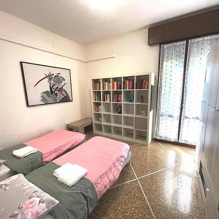 Saragozza Apartment *